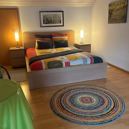Queen Guest Room Mont-sur-Rolle Exterior foto